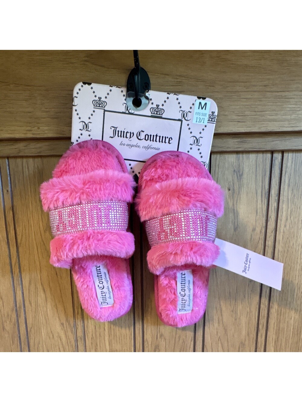 Juicy Couture JCK-HALO 2 S Bright Pink Faux Fur Rhinestone Logo Slide 13-1 NWT